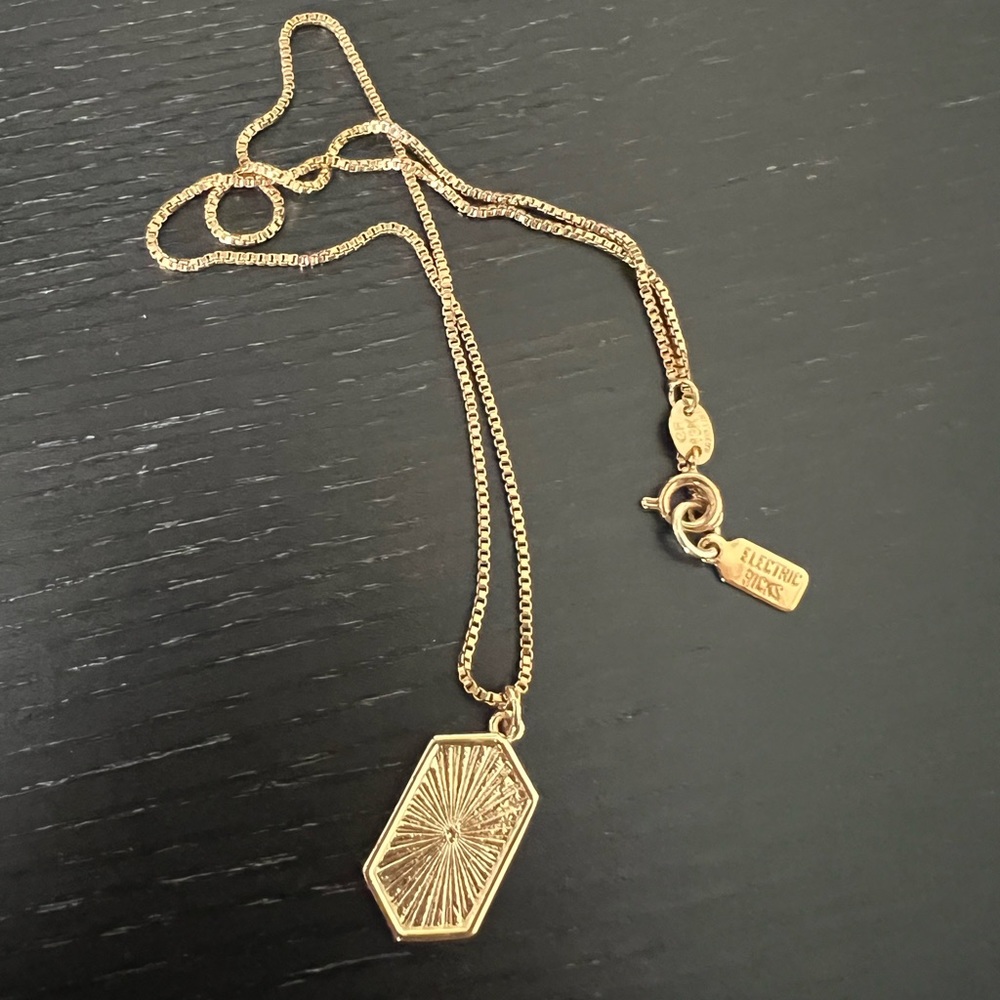 Electric Picks Daydreamer Necklace